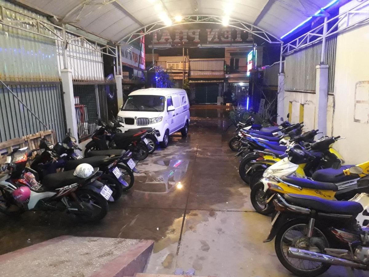 Khach San Tien Phat Ca Mau Экстерьер фото